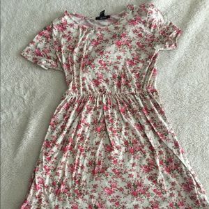 Forever 21 flower skater dress